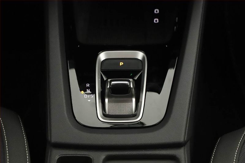 Škoda Octavia (2025) 1.5 TSI, SPORTLINE, DPH - fotka 14 z 16
