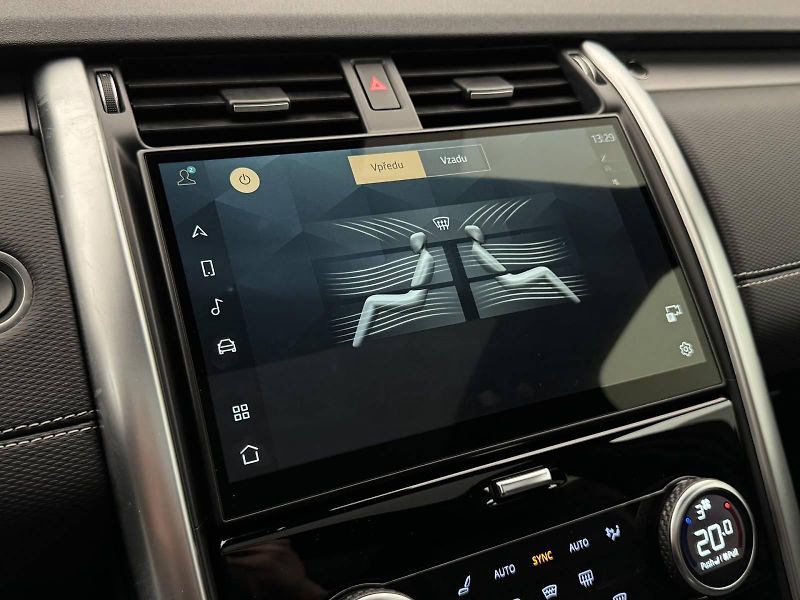 Land Rover Discovery (2023) 3.0 Dynamic SE, tažné, odpočet - fotka 41 z 48