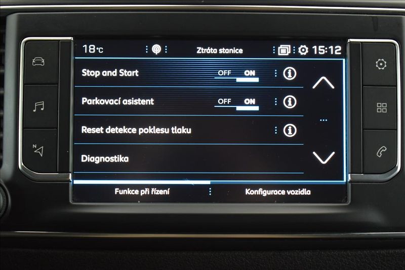 Peugeot Traveller 2,0 HDi, 8-míst, NAVIGACE - fotka 18 z 33