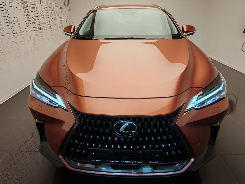 Lexus NX 450h plus 450h+ PRESTIGE Plug-in Hybrid - fotka 4 z 41