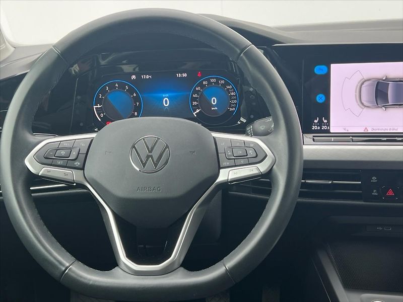 Volkswagen Golf 1,0 TSi 81kW LIFE  8 - fotka 15 z 27