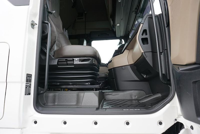 MAN TGX (2023) 18.510 / EURO 6 / GX / ACC / I - fotka 46 z 48