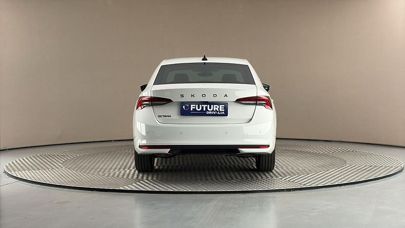 Škoda Octavia 2.0 TDI Style - fotka 5 z 27