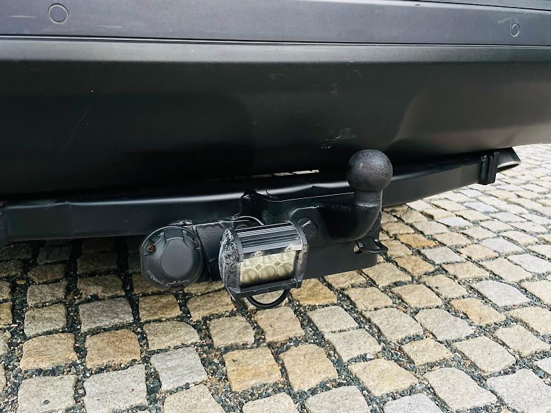 SsangYong Rexton 2.0TD 4x4 AUTOMAT TAŽNÉ VÝHŘEV - fotka 24 z 51