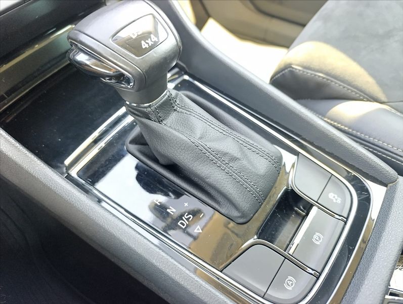Škoda Kodiaq 2,0 TDi DSG 4x4 7Míst 1maj.ČR - fotka 20 z 43