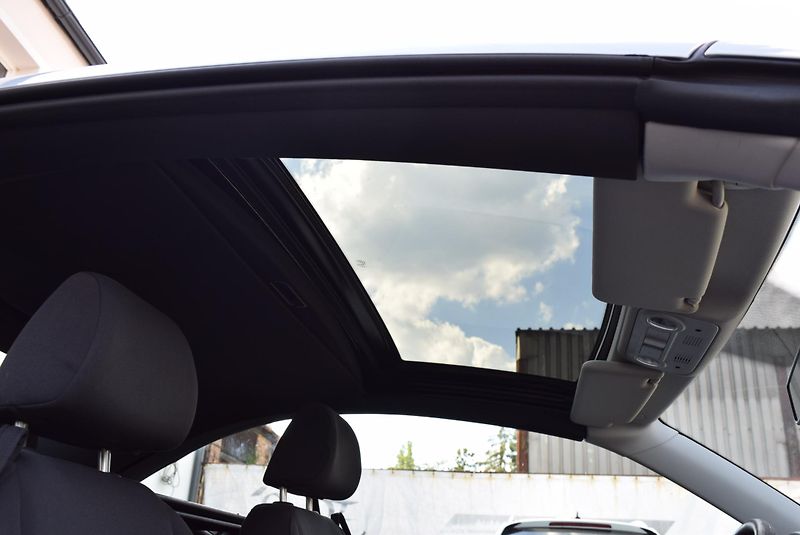 Volkswagen EOS (2007) 1.6FSI 85kw TAŽNÉ NOVÉ ROZVODY - fotka 30 z 34