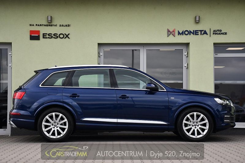 Audi Q7 3.0TDi S-LINE TAŽNÉ REZERVACE - fotka 6 z 55