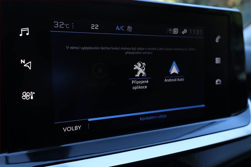 Peugeot 2008 (2020) 1.2 PureTech, Serv.kniha, Navi - fotka 19 z 26