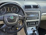 Škoda Octavia (2011) 2 face 2.0 TDi 103kw DSG - náhled 10
