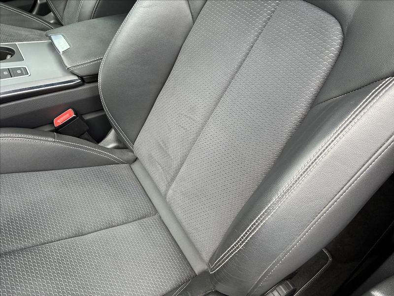 Audi A6 2,0 TFSI 195 KW,S-LINE,TAŽNÉ - fotka 11 z 39