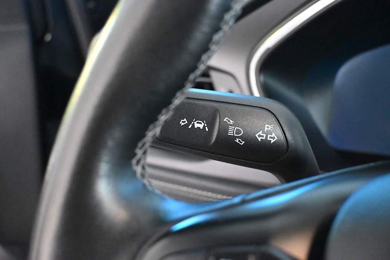 Ford Focus (2021) 2.0 VIGNALE LED ACC Tažné BO 8 - fotka 14 z 40