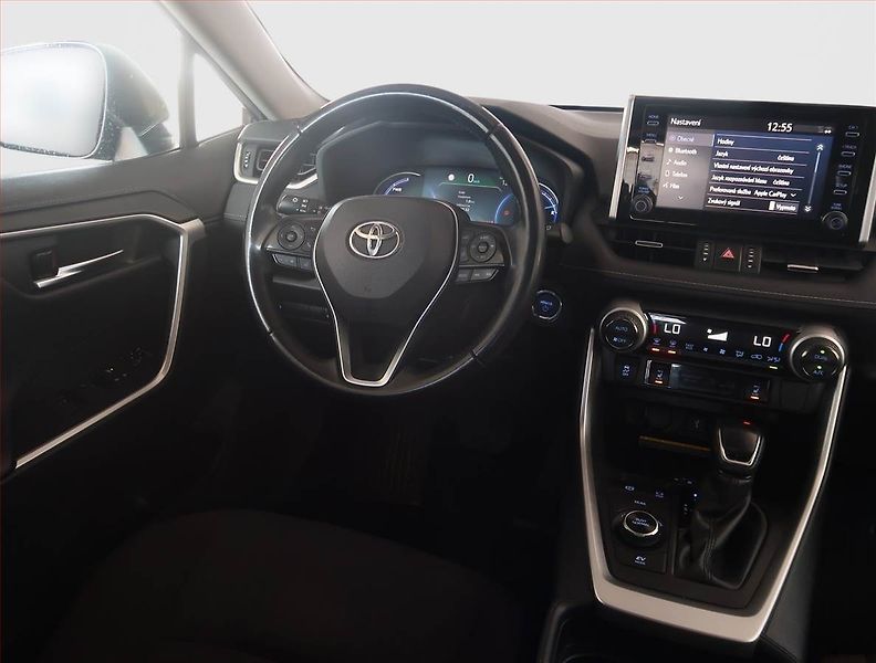 Toyota RAV4 (2020) 2.5 Hybrid - fotka 7 z 20