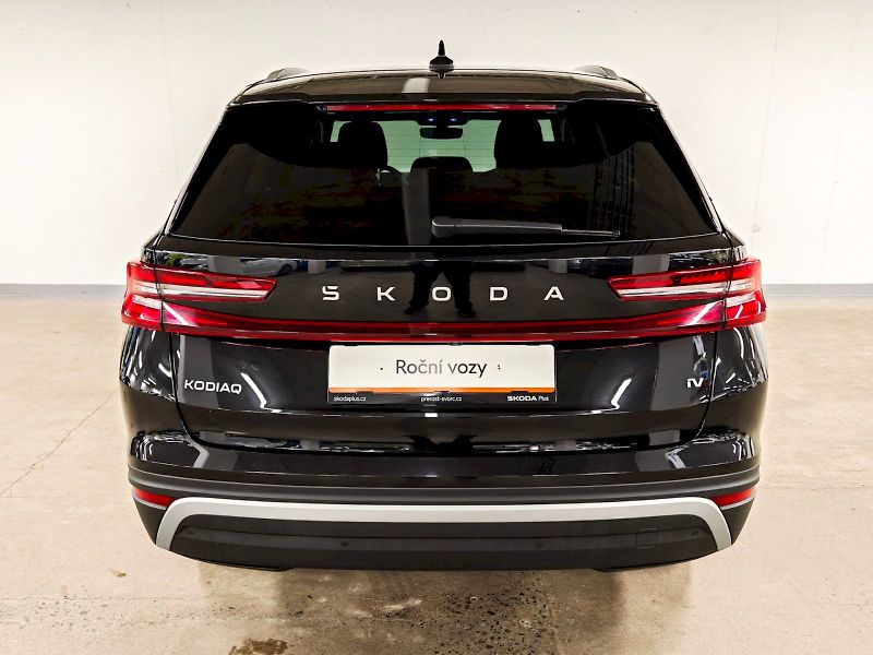 Škoda Kodiaq (2025) iV 1.5 TSI 150 kW DSG Exclusiv - fotka 30 z 35