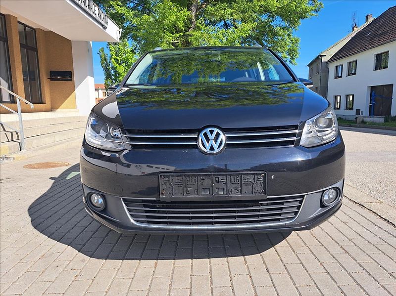Volkswagen Touran 1,6 TDI Comfortline - fotka 16 z 43