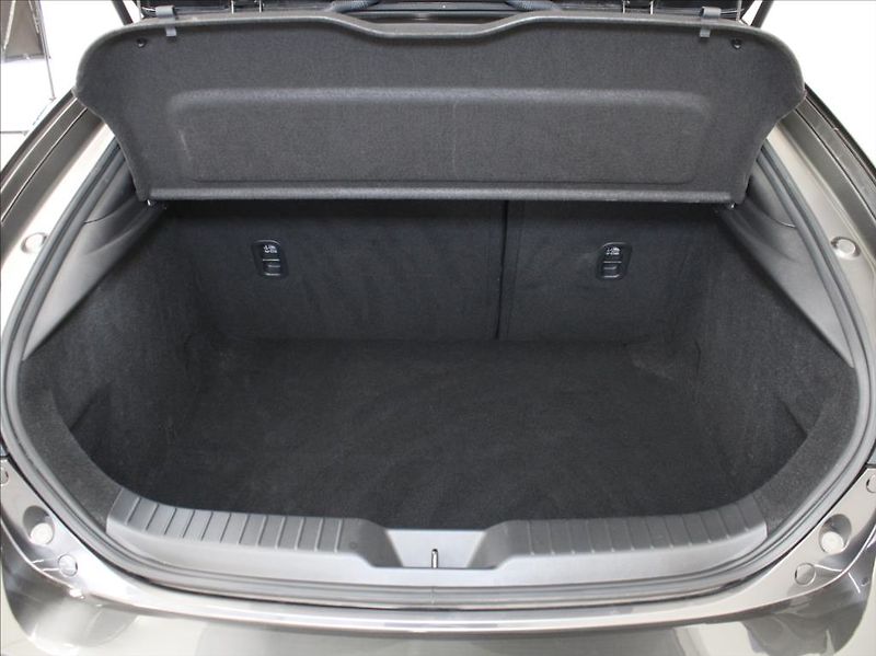 Mazda 3 2,5 G140 Homura 34tkm.ČR - fotka 23 z 25