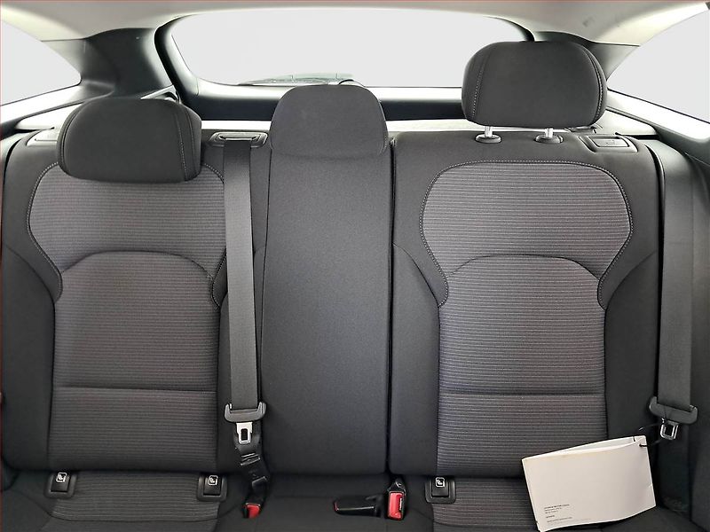 Hyundai i30 (2017) 1.6 CRDi, Serv.kniha, Tempomat - fotka 10 z 15