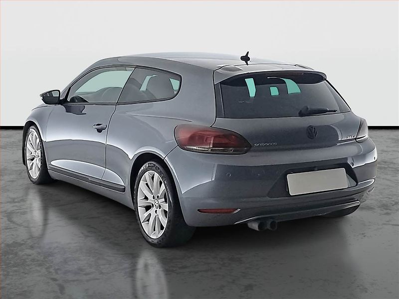 Volkswagen Scirocco (2009) 2.0 TSI, Kůže, Park. senzory - fotka 4 z 17