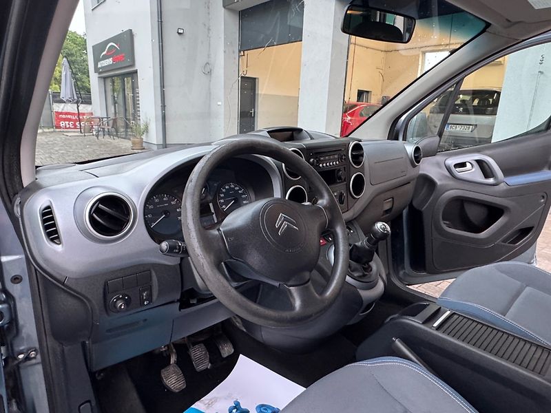 Citroën Berlingo (2010) 1.6 HDi Multispace - fotka 15 z 27