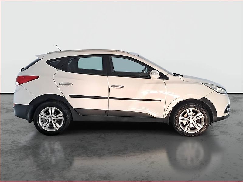 Hyundai ix35 (2012) 1.6 GDI, Tempomat - fotka 6 z 17