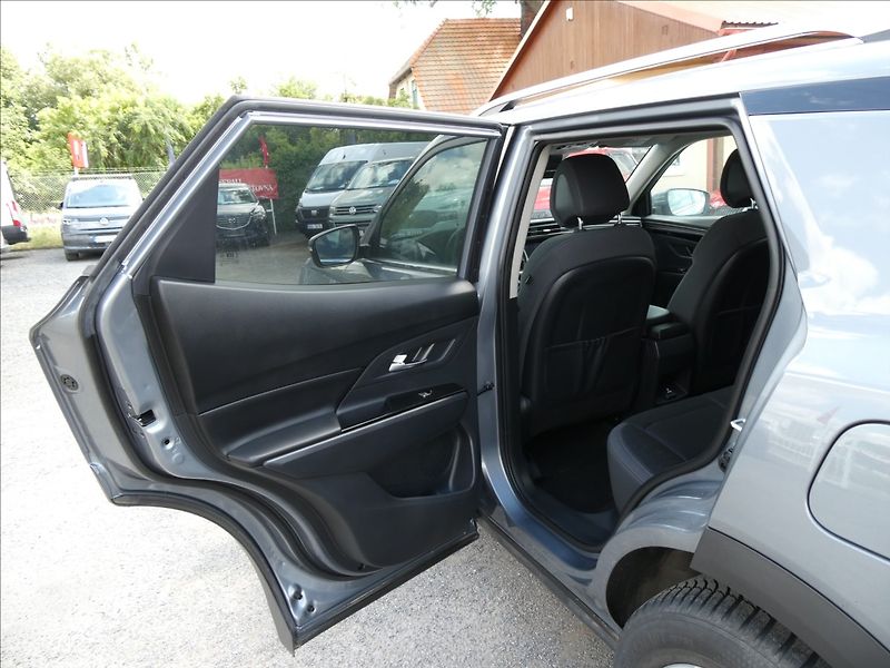 SsangYong Korando 1,5 T-GDI 120kW Style,ČR - fotka 19 z 38