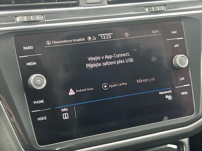 Volkswagen Tiguan 1,5 TSi 110kW 7DSG LIFE - fotka 24 z 26