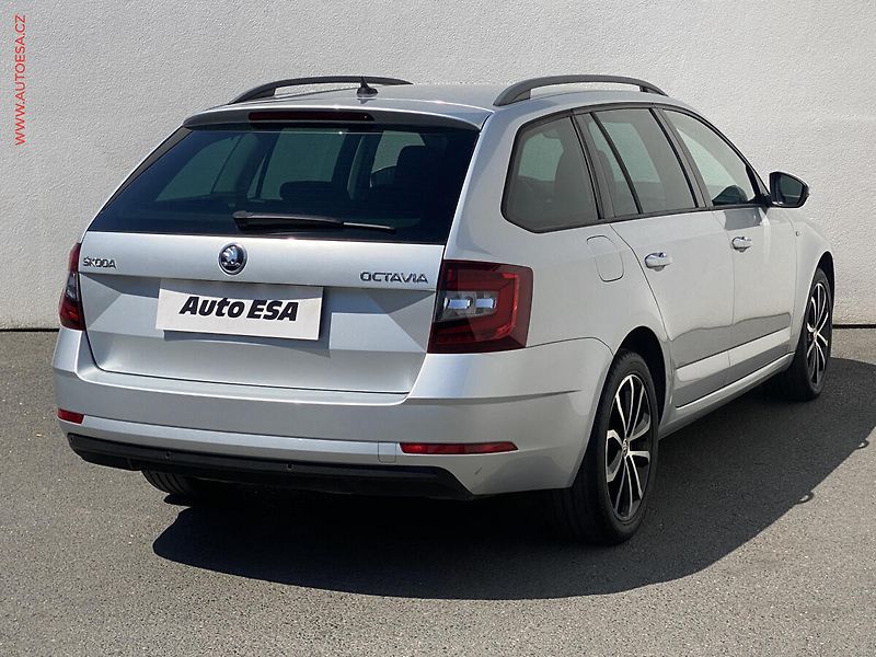 Škoda Octavia (2019) 2.0 TDi, Soleil, LED, navi, - fotka 4 z 19