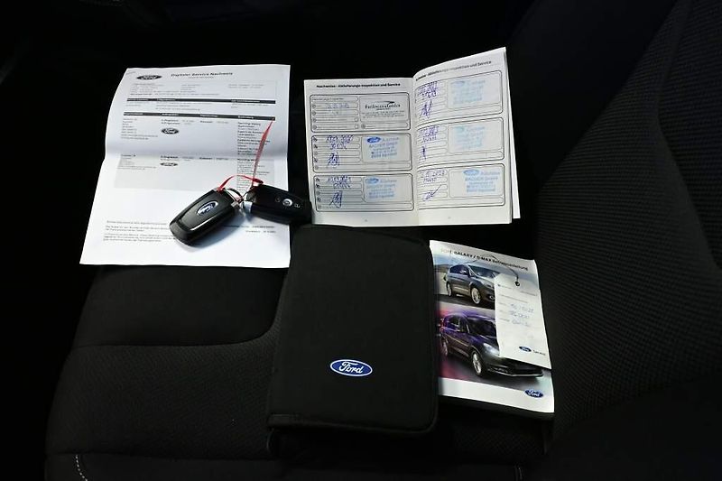 Ford S-MAX (2019) 2.0 TITANIUM 8AT ECOBLUE - fotka 26 z 31