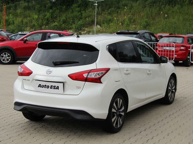 Nissan Pulsar (2015) 1.2 i, ČR, AC, xenon - fotka 4 z 15