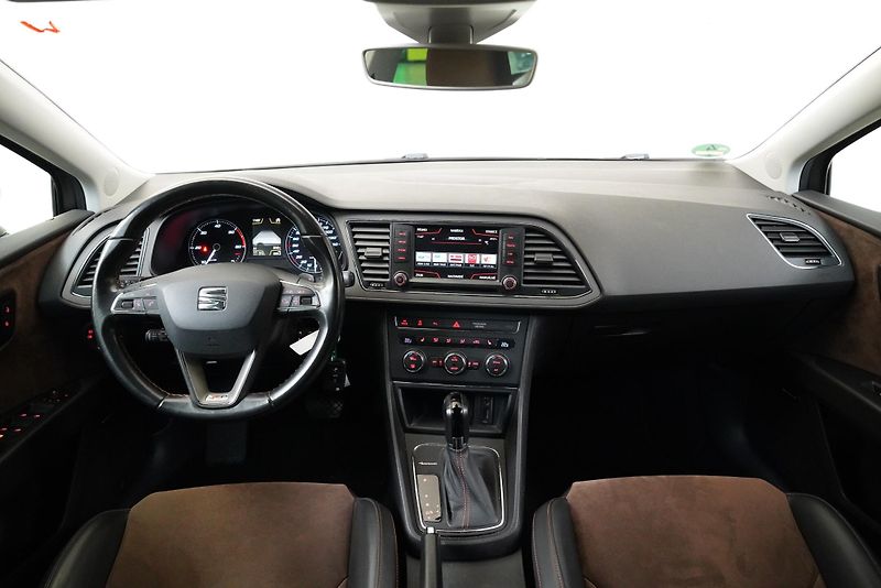 Seat Leon - fotka 5 z 7