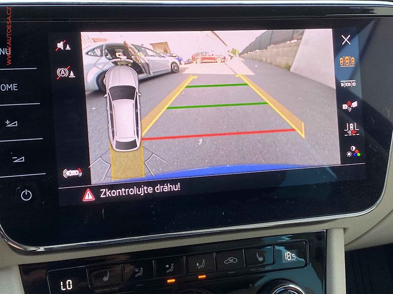 Škoda Superb (2022) 1.5 TSi, 2.maj,ČR, Style - fotka 19 z 19