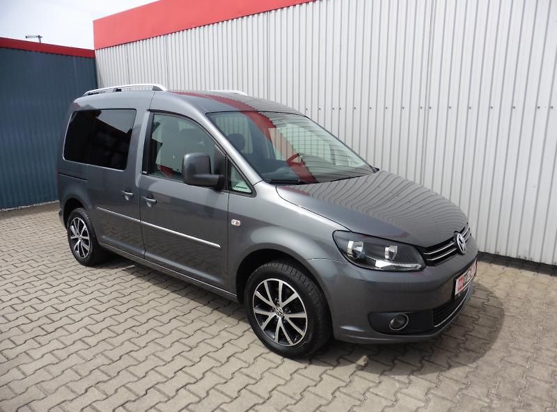 Volkswagen Caddy 1,6 TDI Cup,  Aut.klima, 1.Maj - fotka 2 z 13