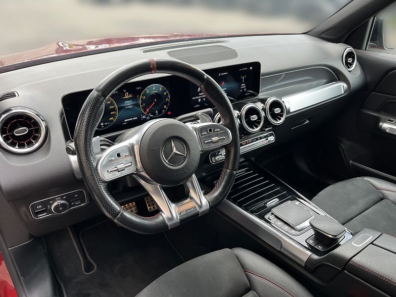 Mercedes-Benz GLB Mercedes-AMG 35 4MATIC Night - fotka 10 z 18