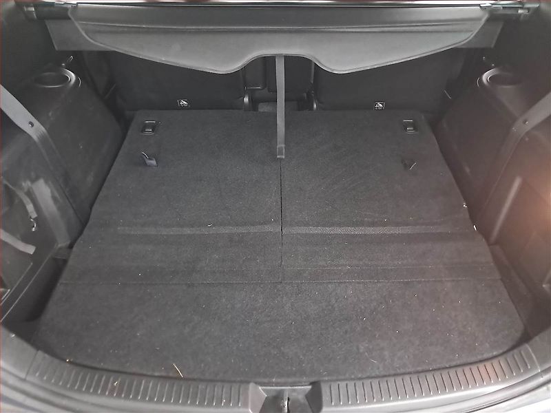 Mazda 5 (2010) 2.0, 7 míst, Xenony, Tempomat - fotka 14 z 19