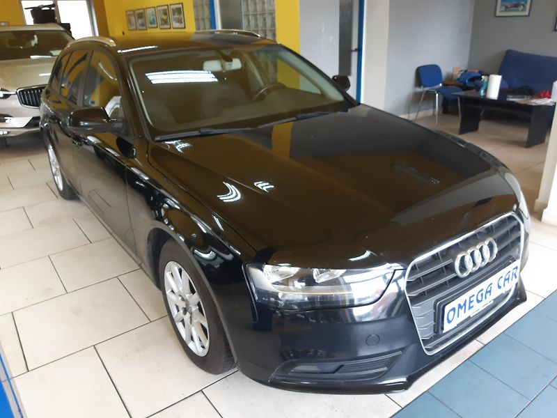 Audi A4 2.0 TDI AVANT NAVI DIGIKLIMA - fotka 1 z 21