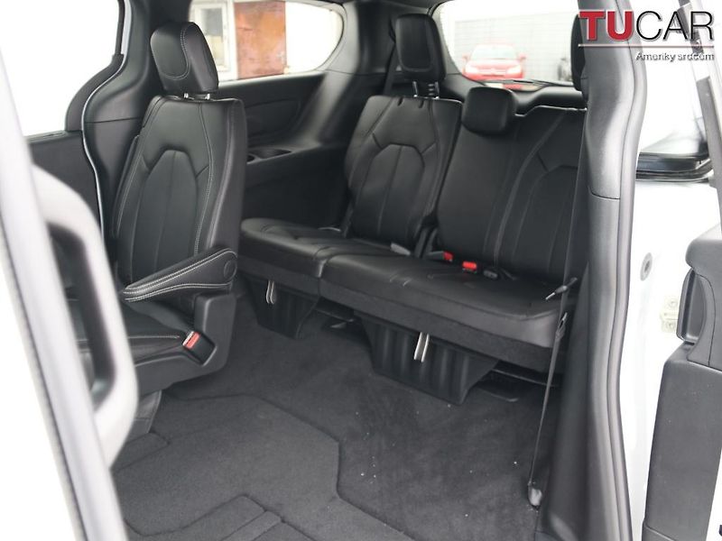 Chrysler Pacifica (2026) Select AWD 3.6 V6 - fotka 46 z 62