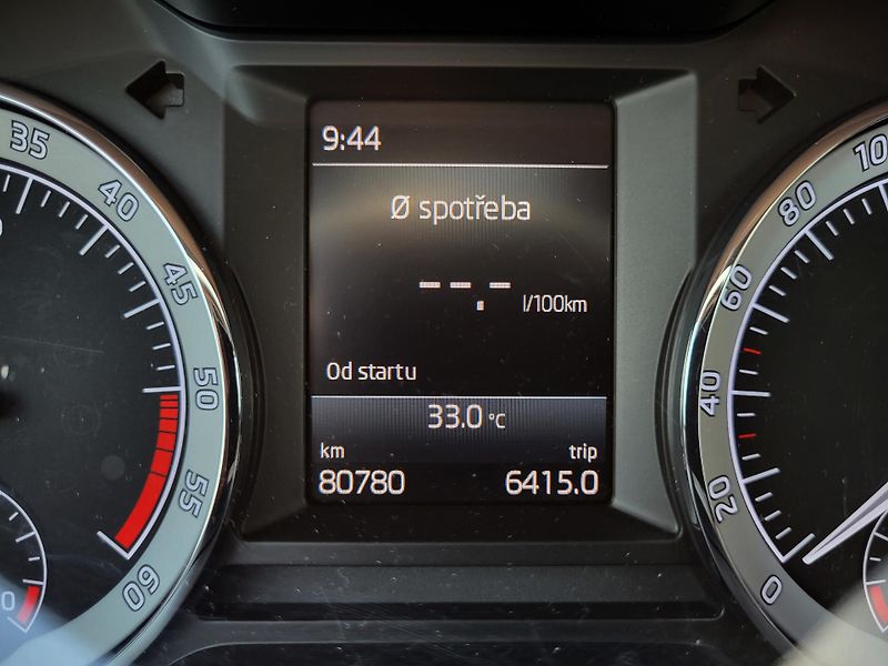 Škoda Octavia III FL combi 1.6 TDi STYLE+ - fotka 11 z 49
