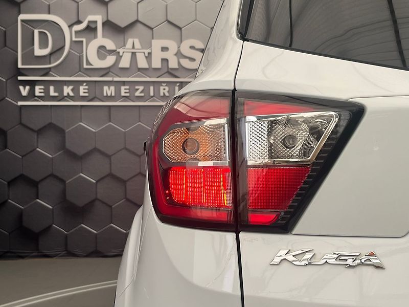 Ford Kuga 2.0 TDCi Titanium Cebia - fotka 41 z 50