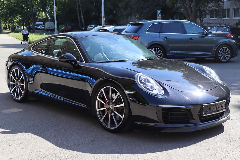 Porsche 911 991.2 CARRERA S 3.0 PDK 309kW  - fotka 7 z 50