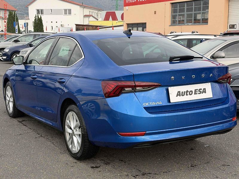 Škoda Octavia (2022) 1.5 TSi, 2.maj,ČR, Style - fotka 6 z 20