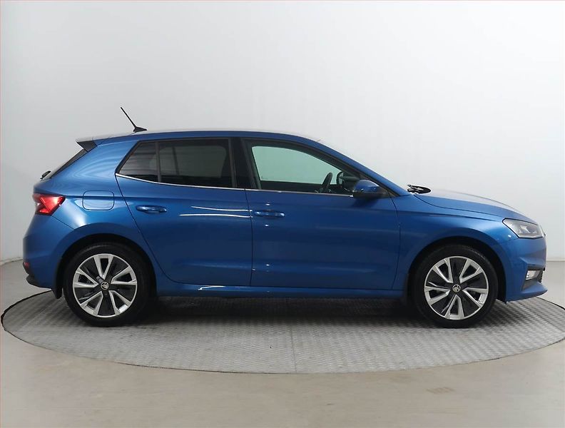 Škoda Fabia (2022) Style 1.0 TSI, Serv.kniha - fotka 6 z 19