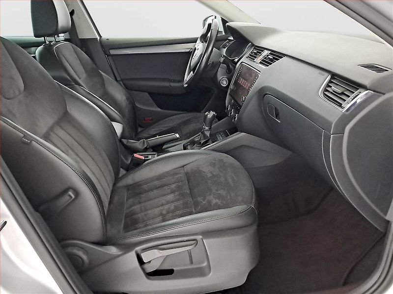 Škoda Octavia (2017) 2.0 TDI, Automat, Kůže, Navi - fotka 9 z 20