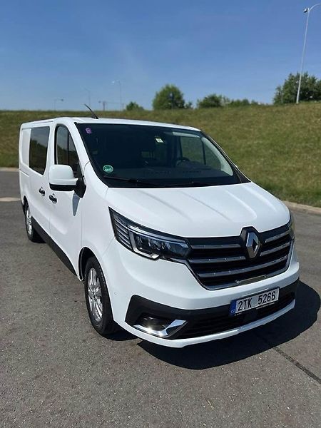 Renault Trafic (2023) Renault Trafic 2.0 dCi 150  - fotka 9 z 15