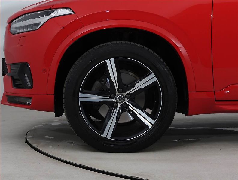 Volvo XC90 (2017) R-Design D5 AWD - fotka 15 z 26