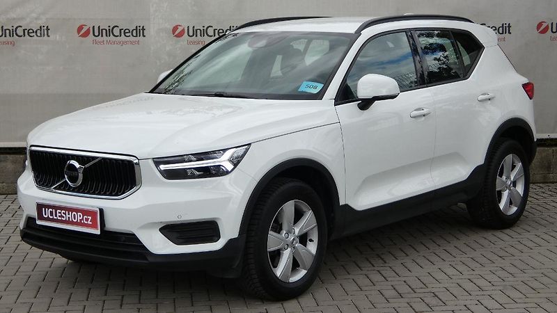 Volvo XC40 T2 FWD Momentum Core - fotografie inzerátu