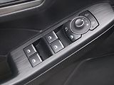 Ford Kuga 2,5 Hybrid 140kW AWD Titanium - náhled 17