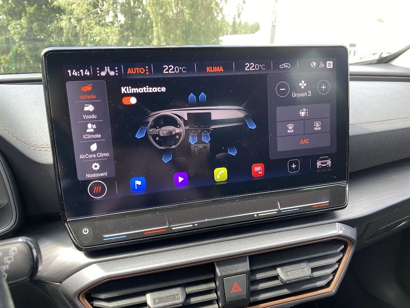 Cupra Formentor (2024) 2,0 TSI 4Drive DSG - fotka 14 z 37