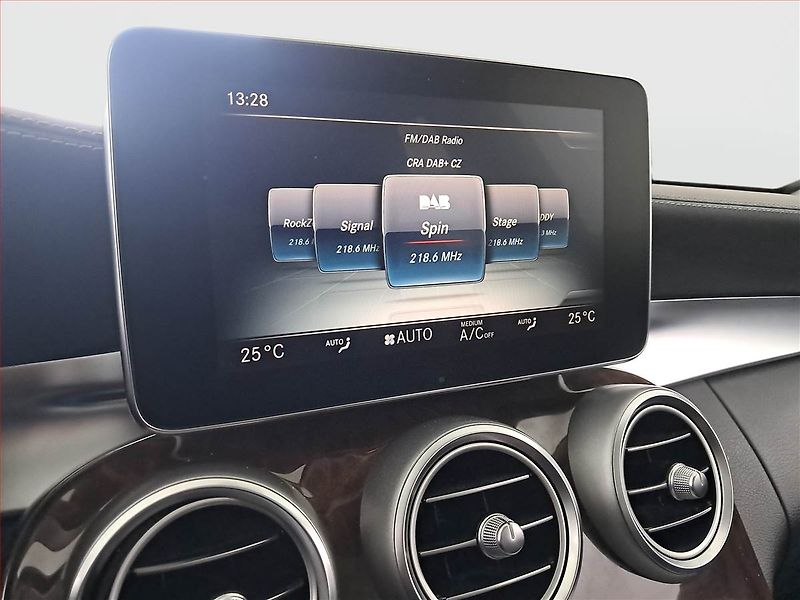 Mercedes-Benz Třídy C (2016) Avantgarde C 250 d 4MATIC - fotka 12 z 19