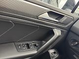 Volkswagen Tiguan Allspace (2023) R-LINE 2.0TDI 147kW 4x4 TAŽNÉ - náhled 11
