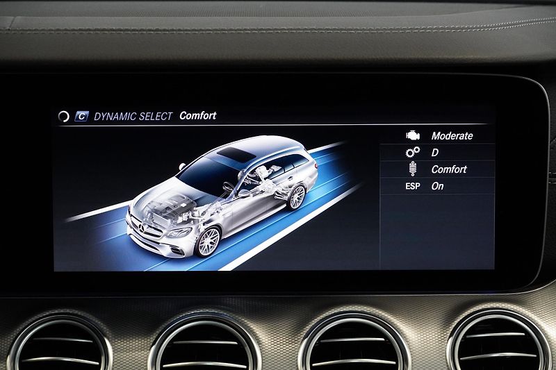 Mercedes-Benz Třídy E 63 AMG,4m,Klima.sed,ACC,Pano - fotka 42 z 43
