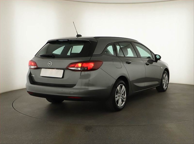 Opel Astra (2021) 1.5 CDTI, Automat, Navi - fotka 5 z 15